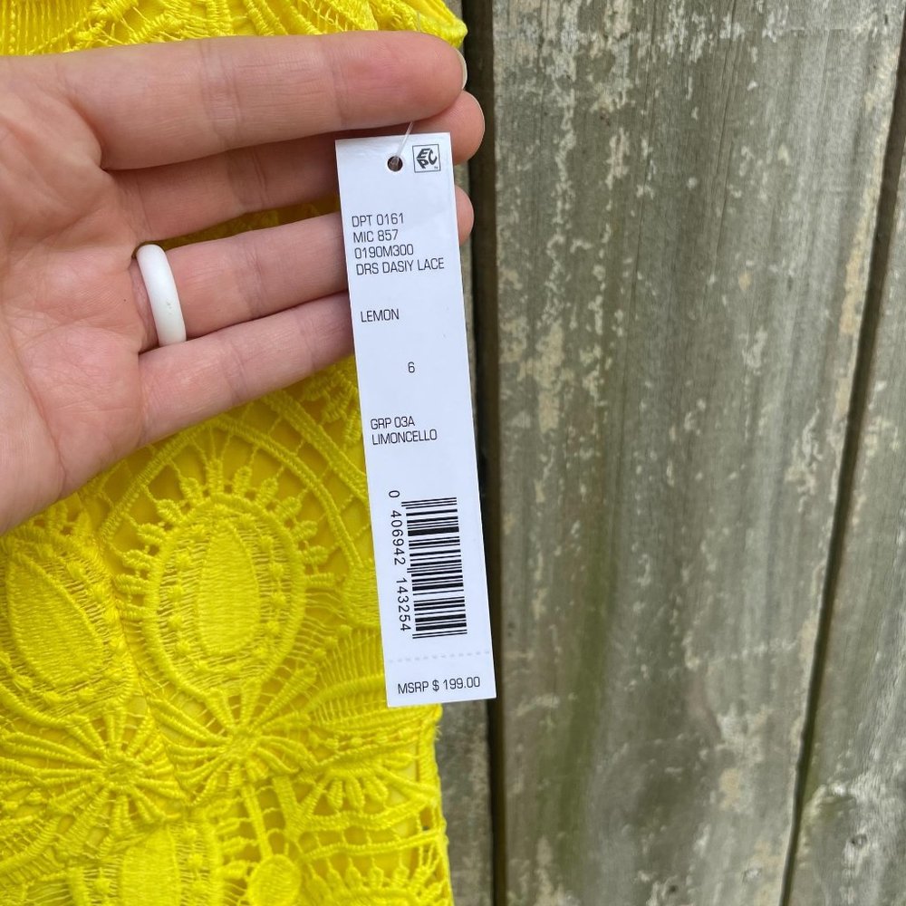 ANTONIO MELANI Sunny Yellow Lace Midi Dress - Picture 8 of 9